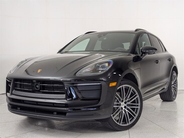 2025 Porsche Macan SUV