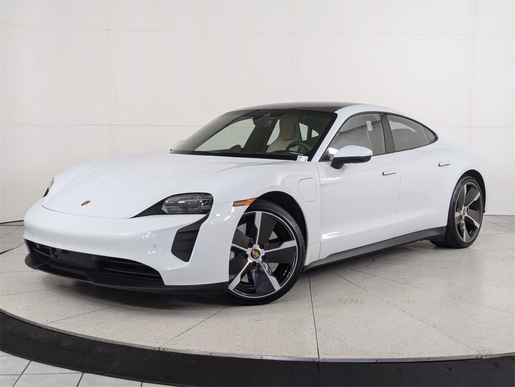 2021 Porsche Taycan S's photo