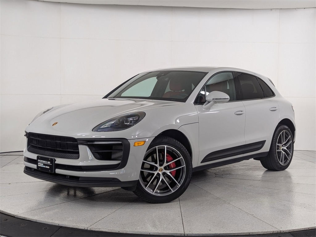 2022 Porsche Macan S