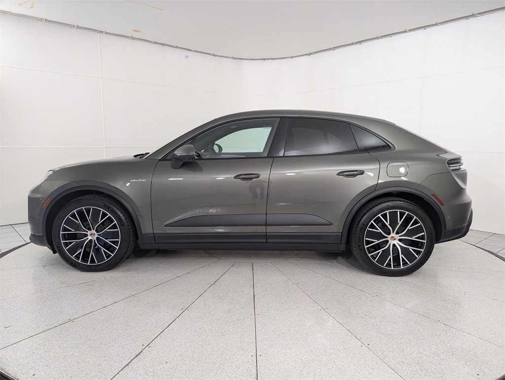 New 2025 Porsche Macan Electric 4 SUV