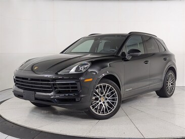 2022 Porsche Cayenne Platinum Edition SUV