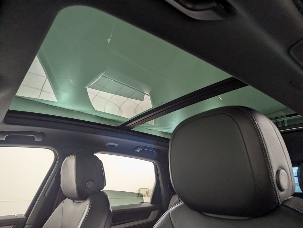 2025 Porsche Cayenne Base - Photo 11