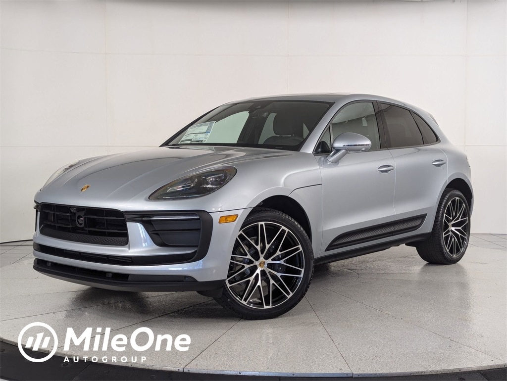 2026 Porsche Macan's photo