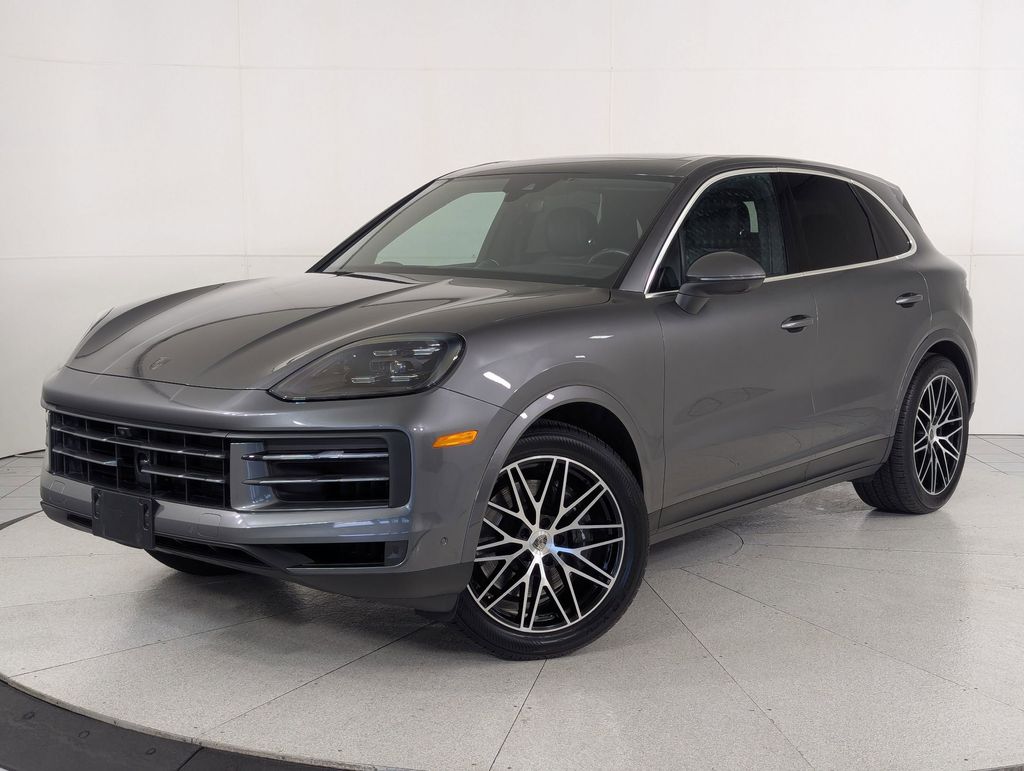 2024 Porsche Cayenne Base