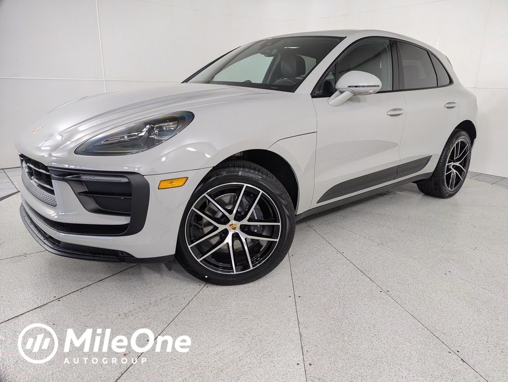 2026 Porsche Macan