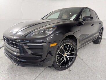 2025 Porsche Macan SUV