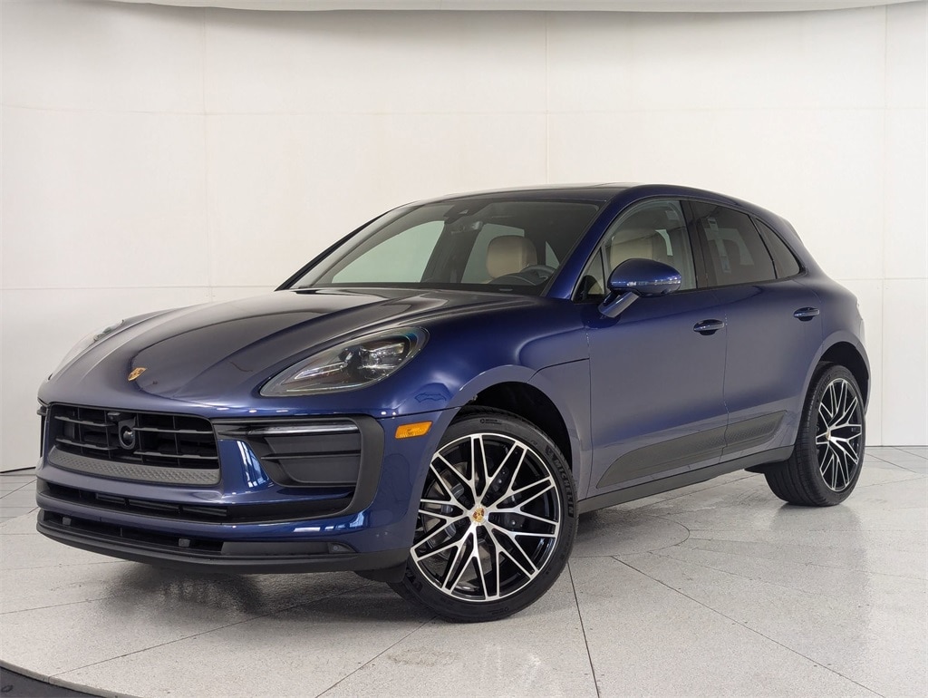 2025 Porsche Macan