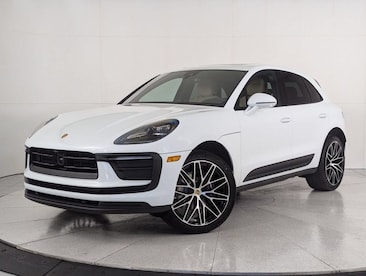 2026 Porsche Macan SUV
