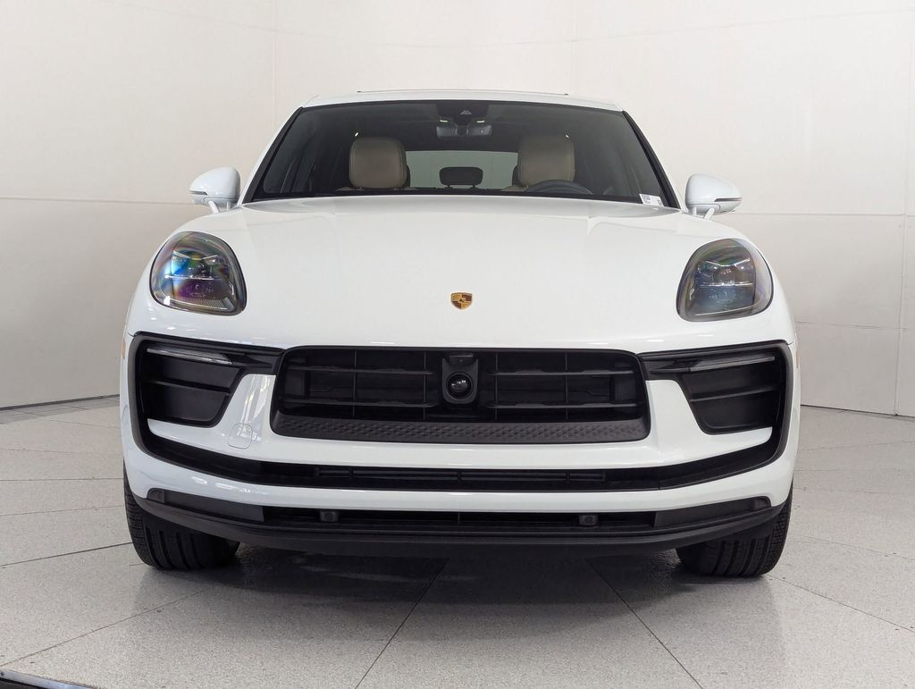 2025 Porsche Macan - Photo 6