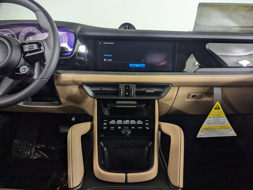 2025 Porsche Cayenne Coup E-Hybrid - Photo 15