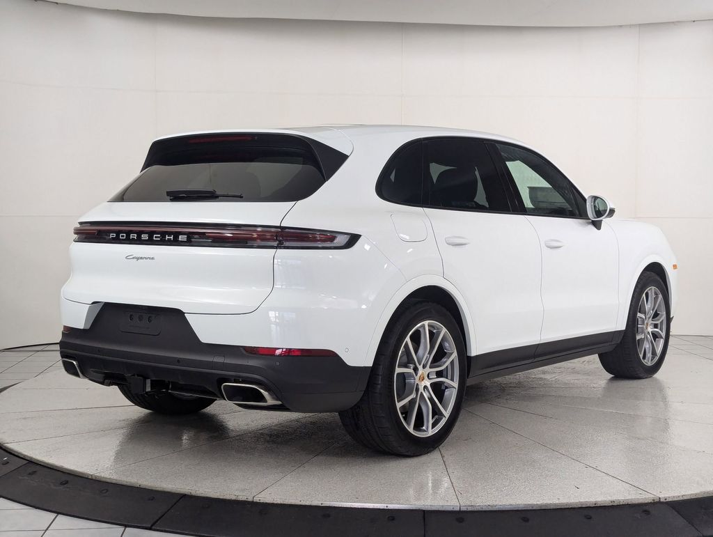 2025 Porsche Cayenne Base - Photo 9