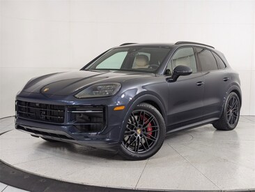 2025 Porsche Cayenne GTS SUV