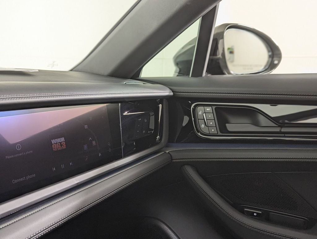 2026 Porsche Panamera 4 E-Hybrid - Photo 19