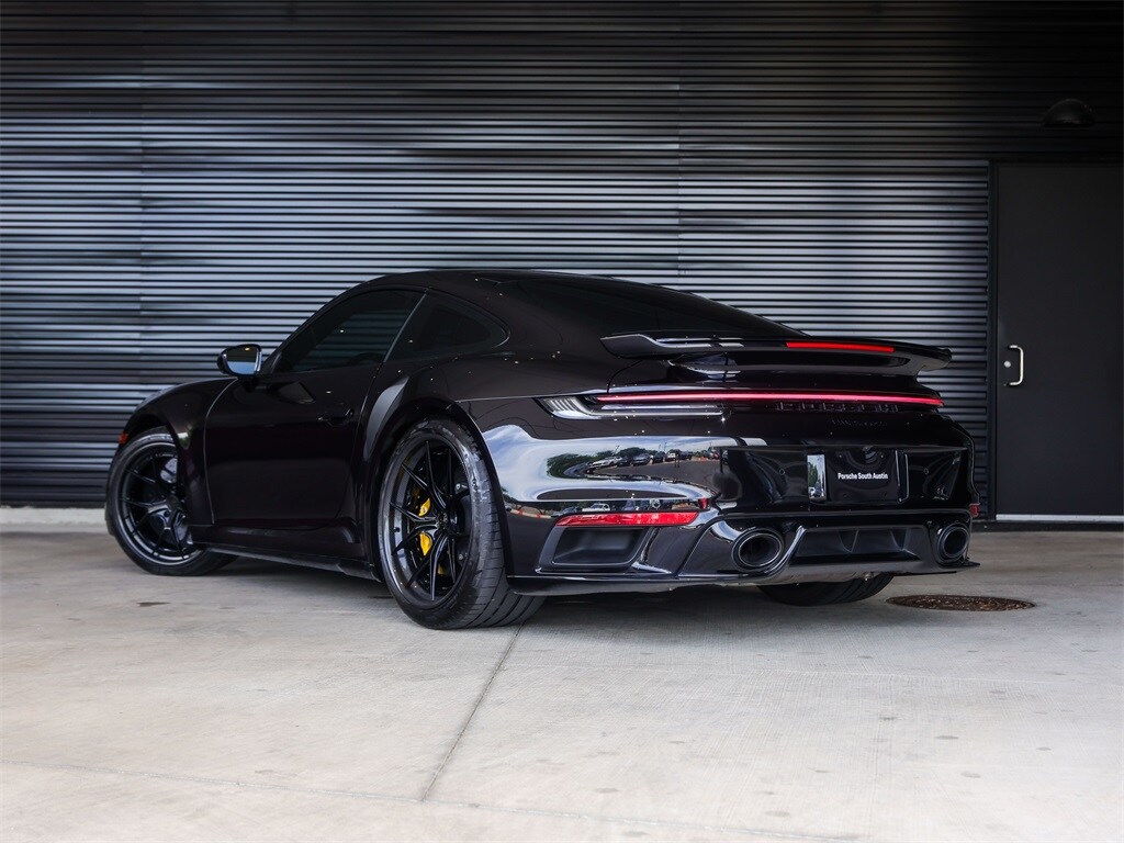2021 Porsche 911 Turbo S photo 3