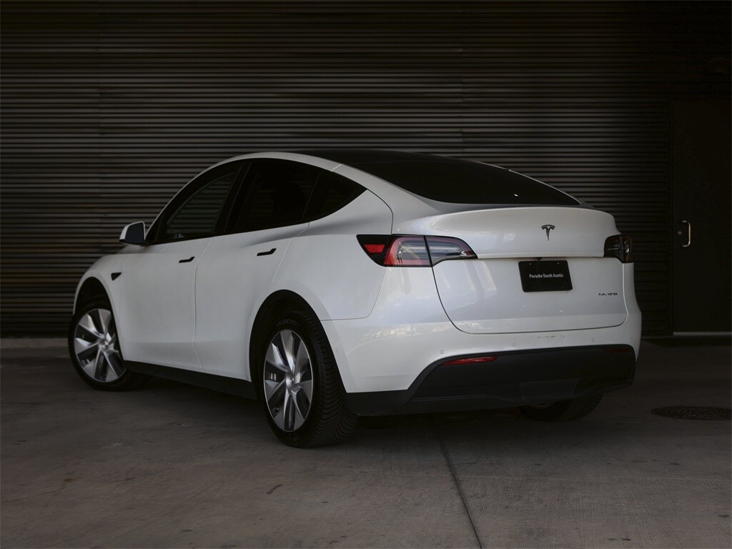 2021 Tesla Model Y Long Range photo 3