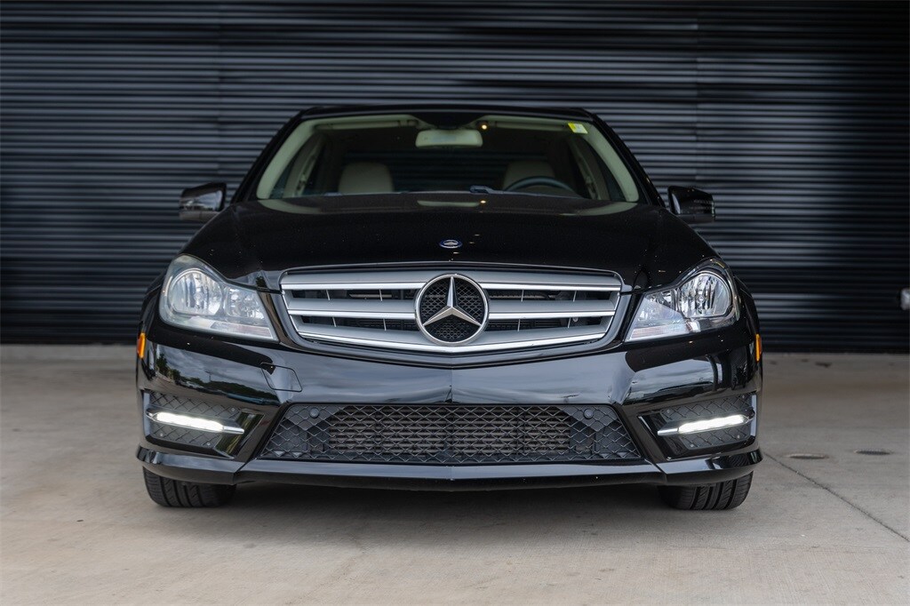 Used 2013 Mercedes-Benz C-Class C250 Luxury with VIN WDDGF4HB1DA833208 for sale in Austin, TX