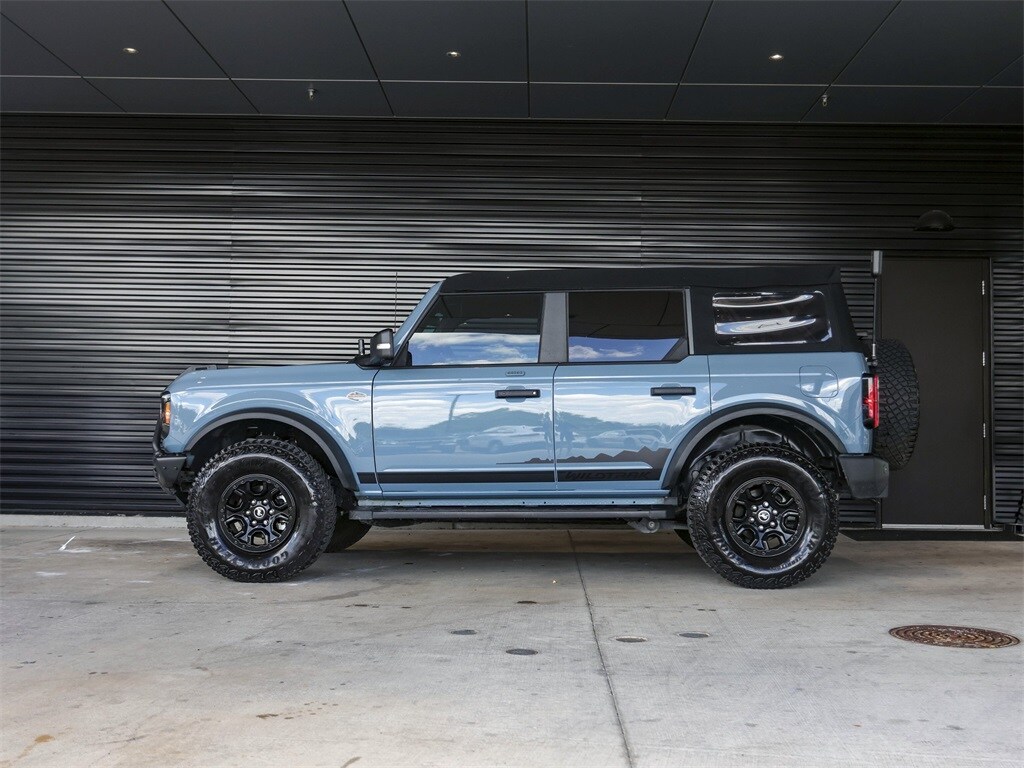 2023 Ford Bronco Wildtrak photo 2