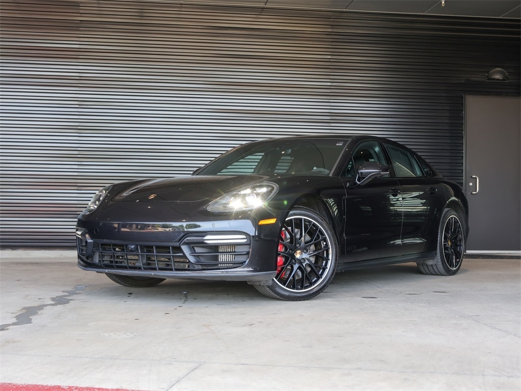 2020 Porsche Panamera GTS Sedan