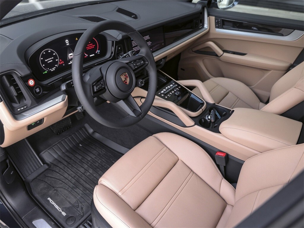 2026 Porsche Cayenne photo 4