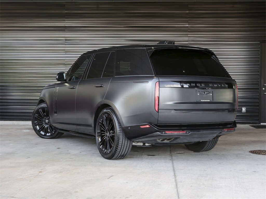 2024 Land Rover Range Rover Autobiography photo 3