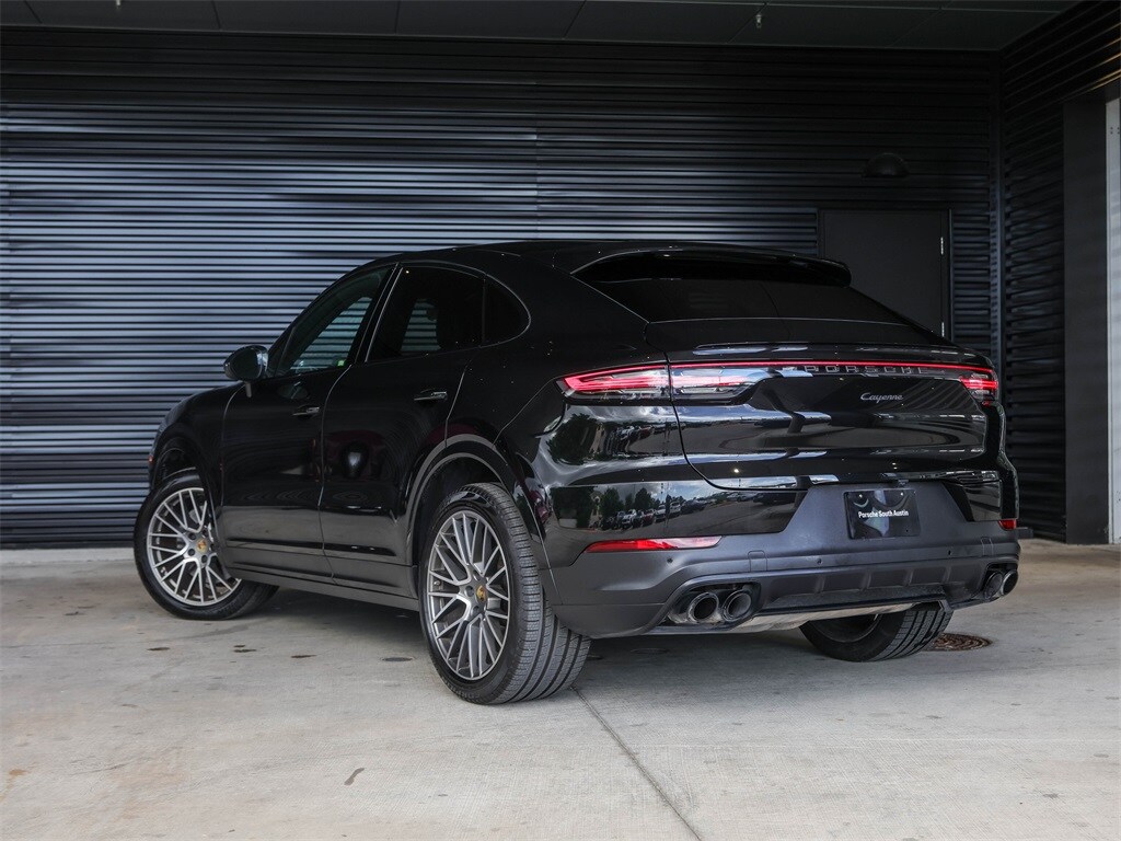 2023 Porsche Cayenne Coupe Platinum Edition photo 3