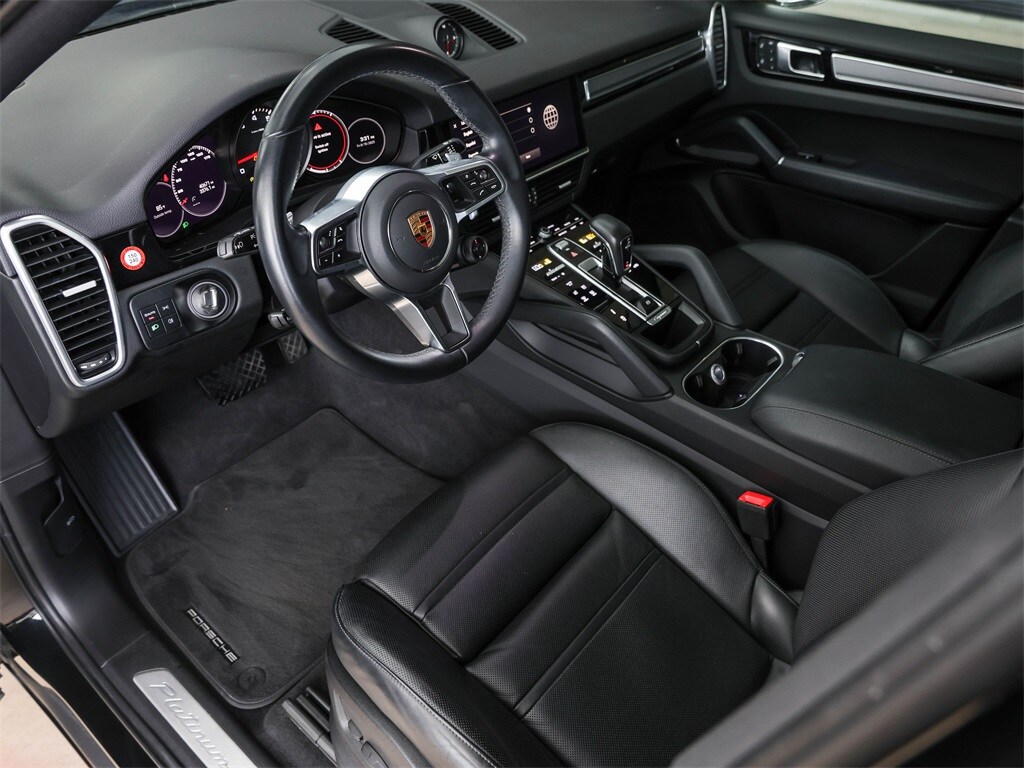 2023 Porsche Cayenne Coupe Platinum Edition photo 4