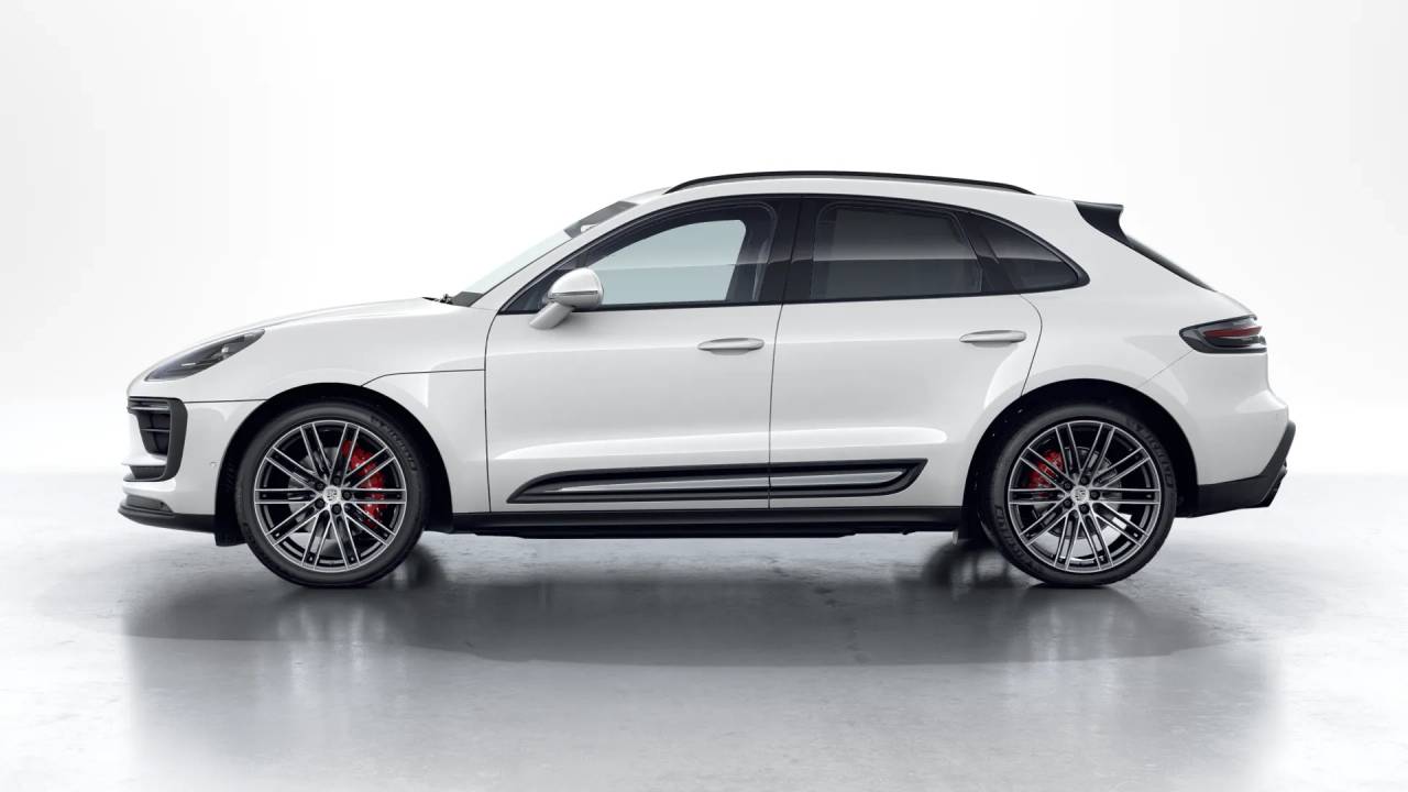 2026 Porsche Macan S photo 2