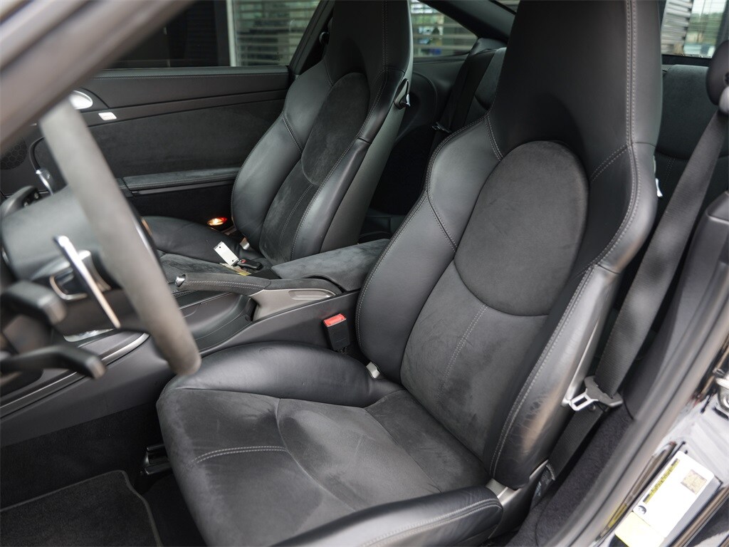 2012 Porsche 911 4 GTS photo 4
