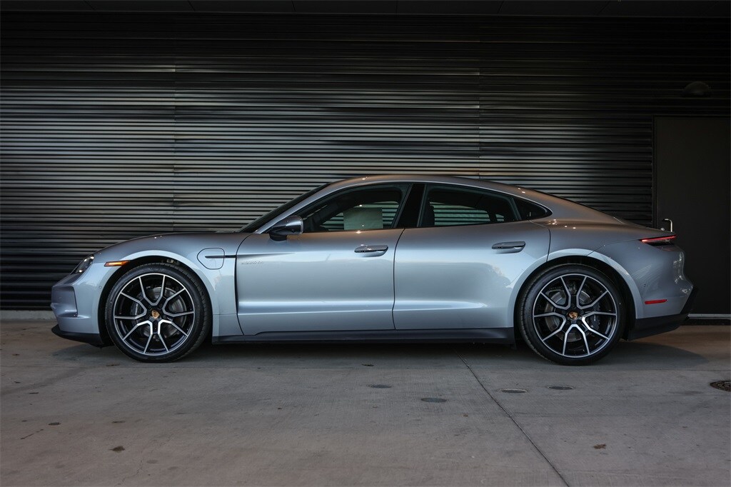 2025 Porsche Taycan S photo 2
