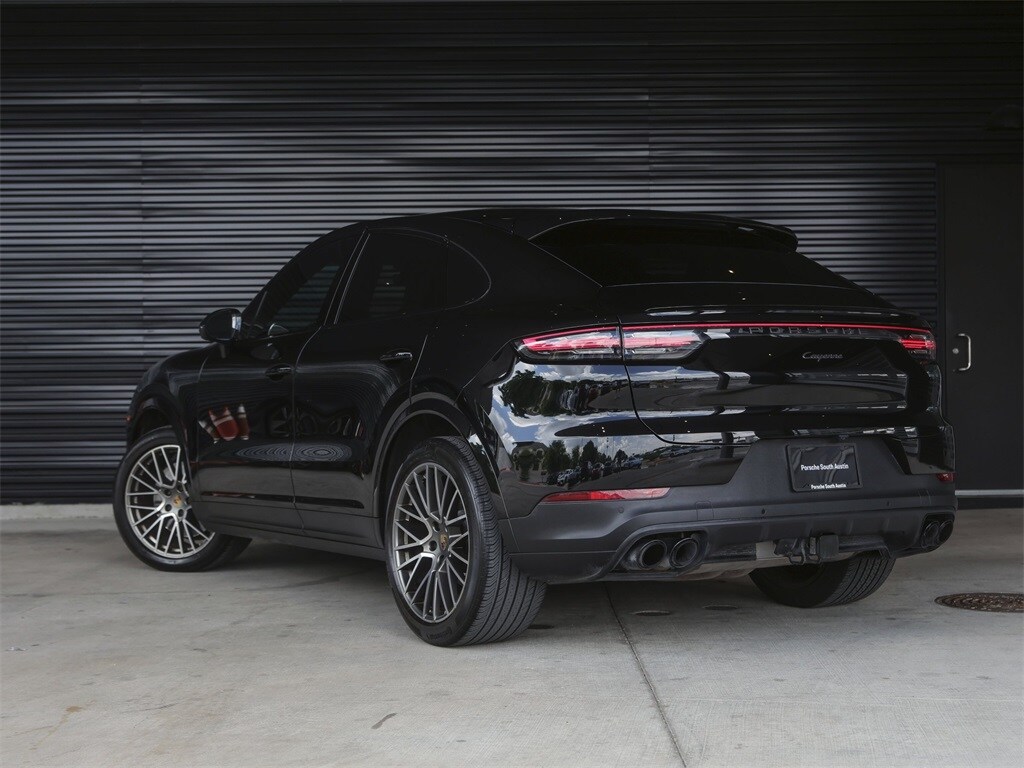 2023 Porsche Cayenne Coupe Platinum Edition photo 3