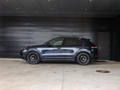 Hatch Kit | PORSCHE CAYENNE COUPE GTS 2021 Hatch Kit | PORSCHE CAYENNE COUPE GTS 2021