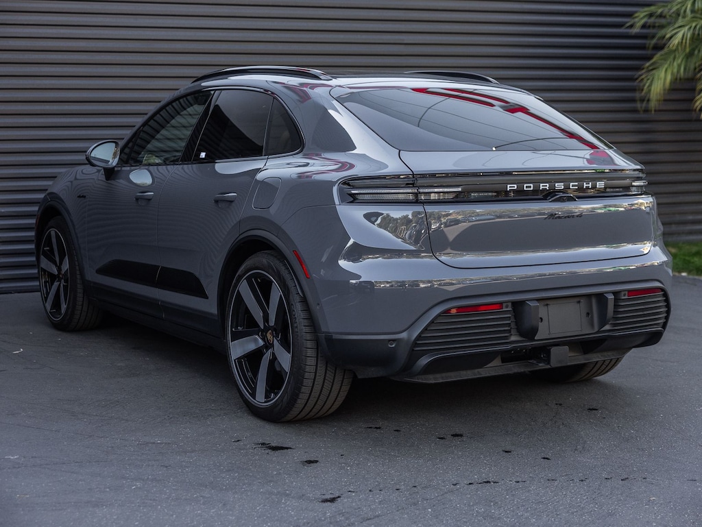 New 2025 Porsche Macan Electric 4 SUV