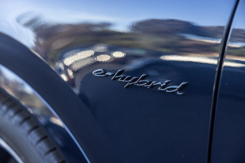2026 Porsche Cayenne S E-Hybrid - Photo 25