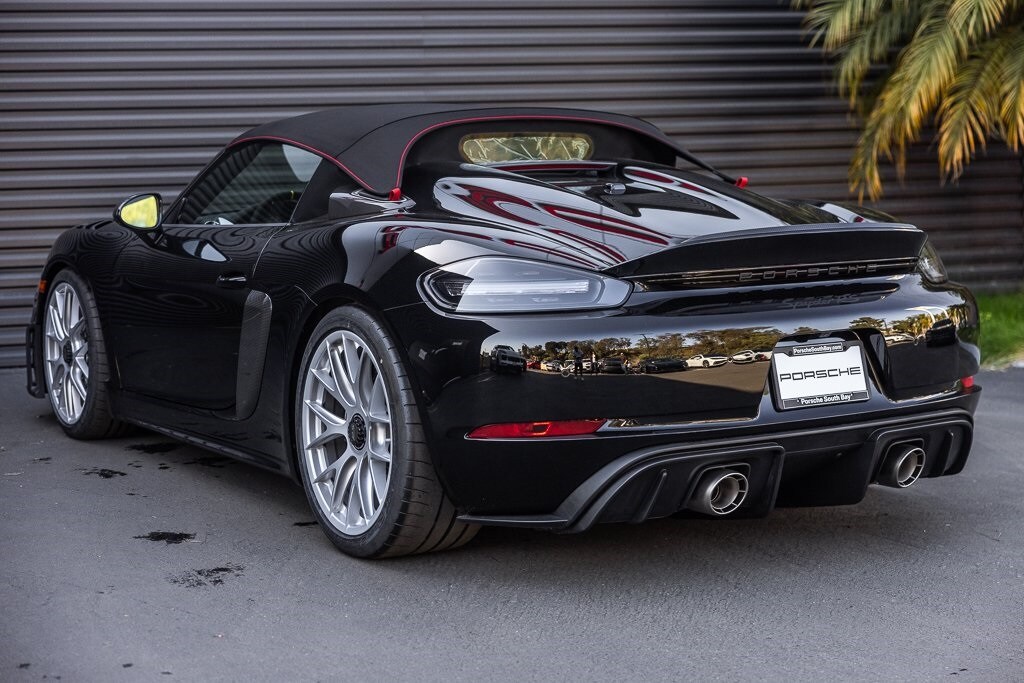 2025 Porsche Boxster Spyder photo 3