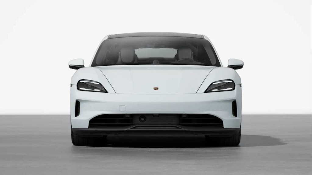 2025 Porsche Taycan photo 9