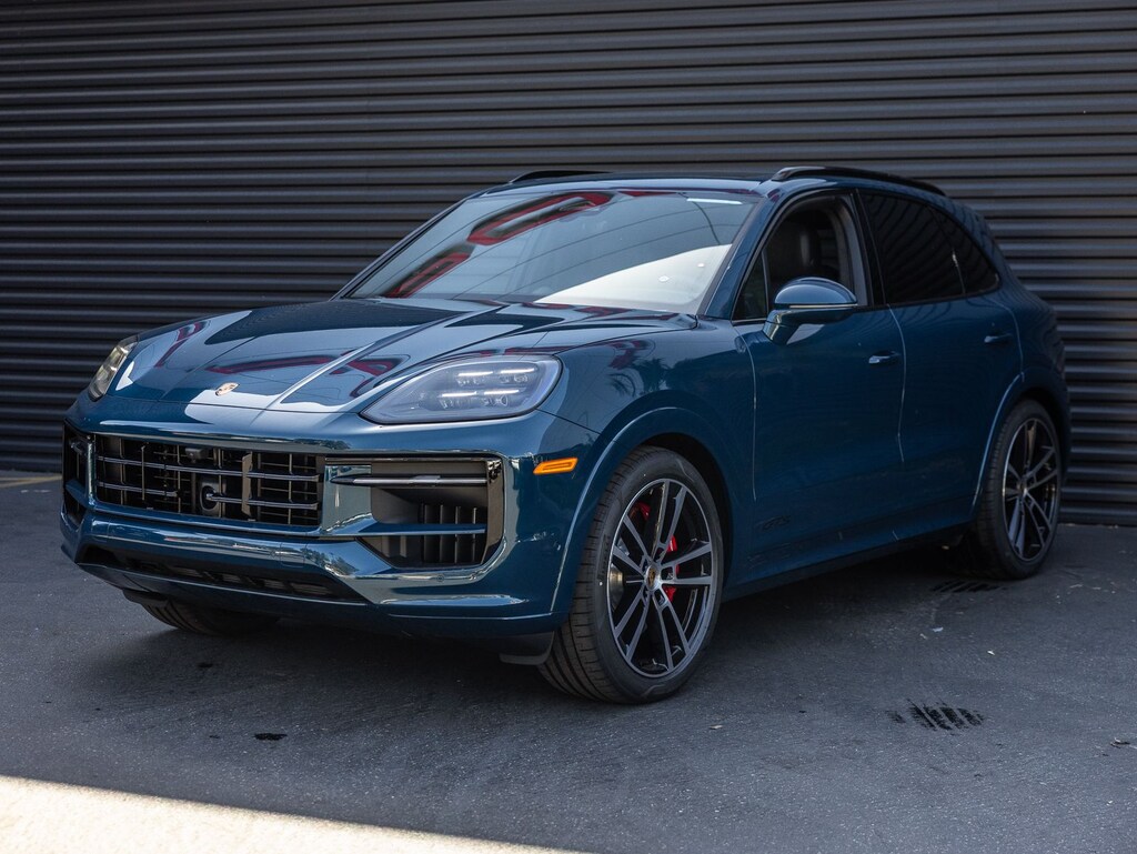 New 2026 Porsche Cayenne GTS SUV