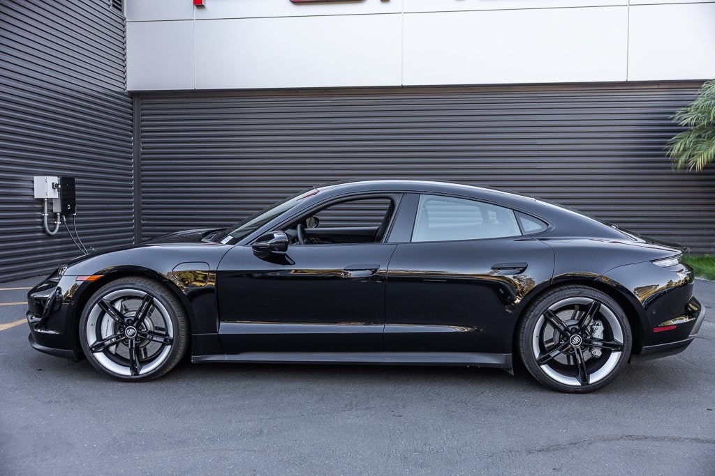 Certified 2022 Porsche Taycan Base with VIN WP0AA2Y12NSA14927 for sale in Hawthorne, CA