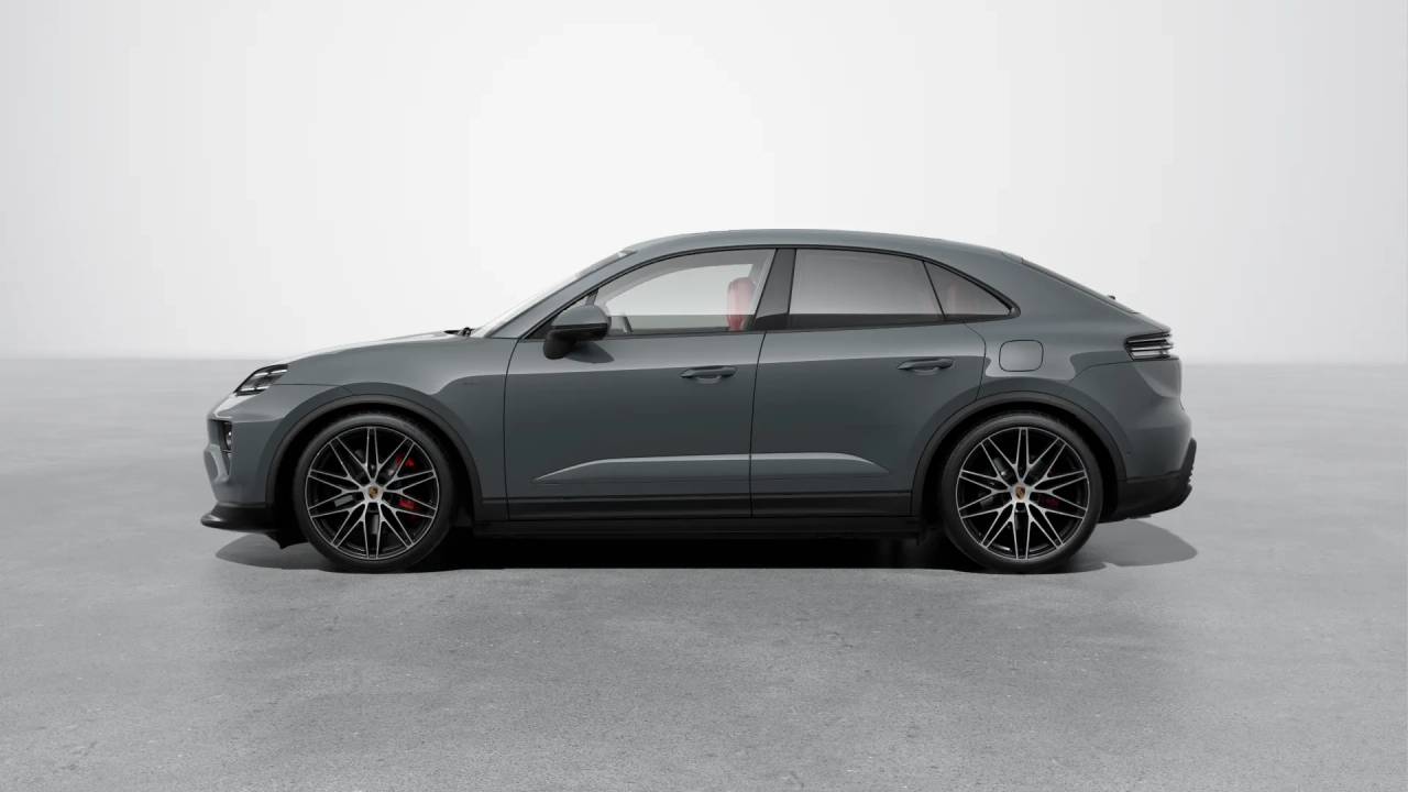 2025 Porsche Macan Electric photo 2