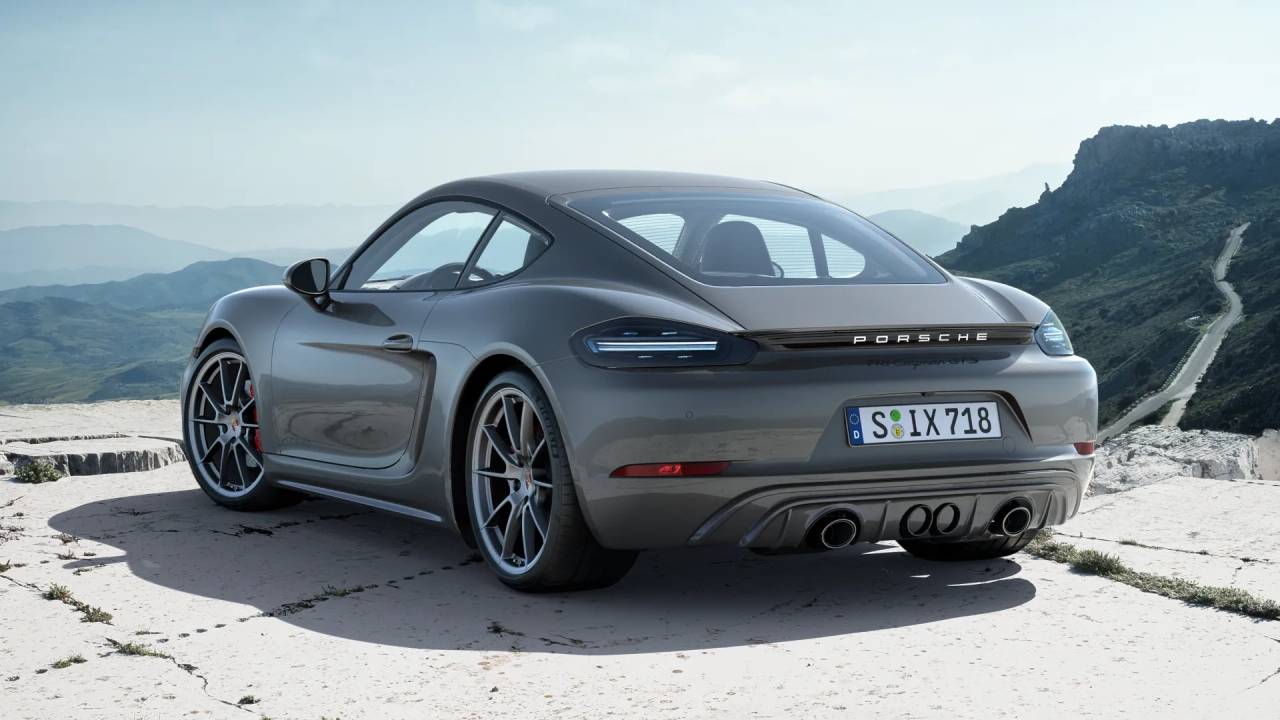 2025 Porsche Cayman GTS 4.0 photo 3