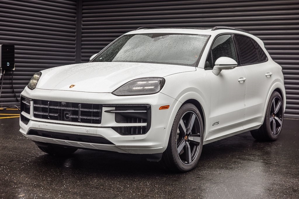 2026 Porsche Cayenne GTS