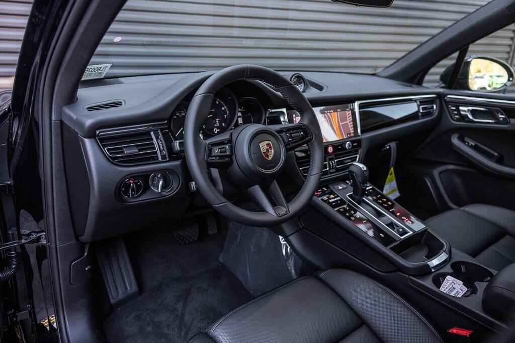 New 2026 Porsche Macan  SUV