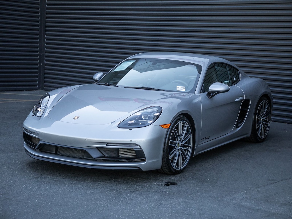 New 2025 Porsche 718 Cayman GTS Coupe