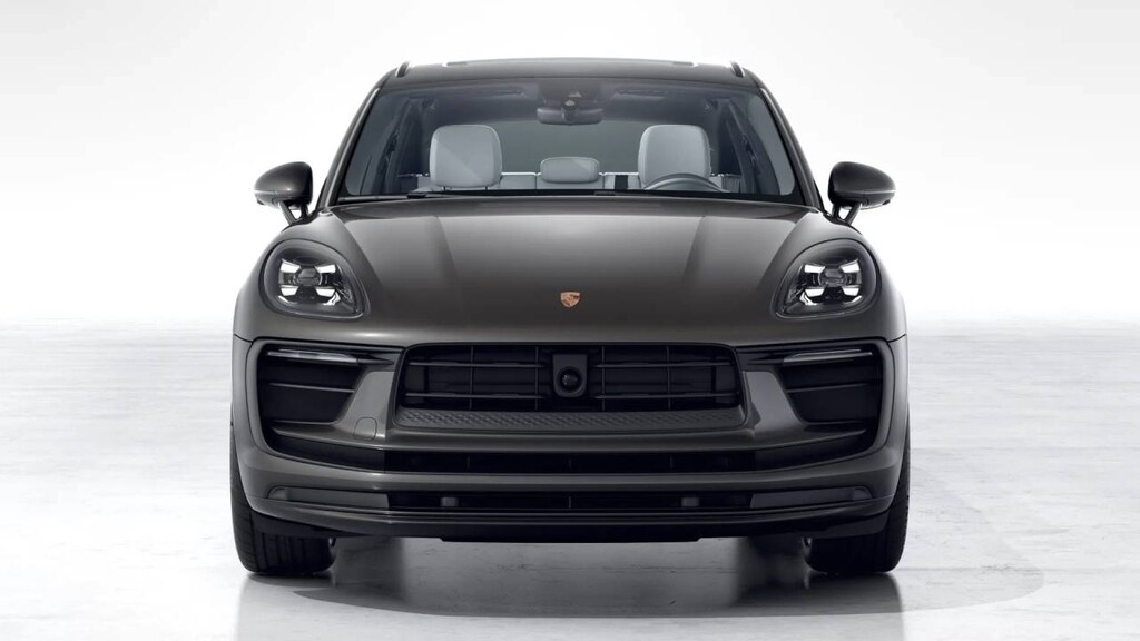 2026 Porsche Macan S photo 10