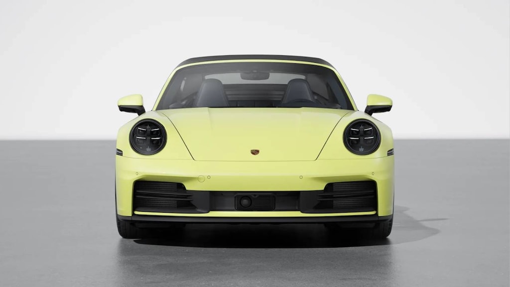 2025 Porsche 911 photo 9
