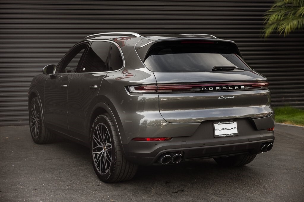 New 2026 Porsche Cayenne  SUV