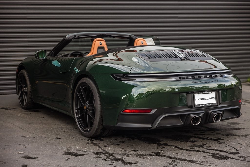 2026 Porsche 911 GTS photo 3