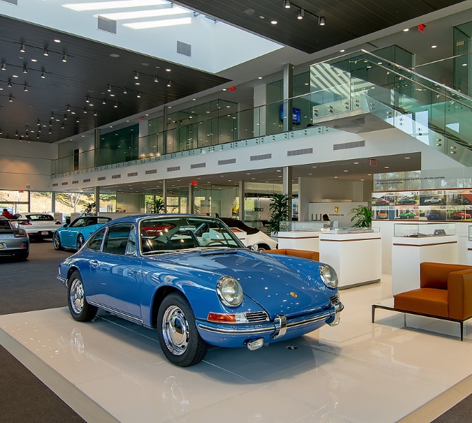 Porsche South Bay Porsche Center in Hawthorne, CA