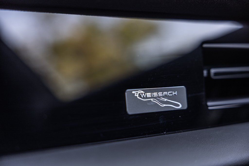 2025 Porsche Taycan Turbo GT with Weissach Package - Photo 19