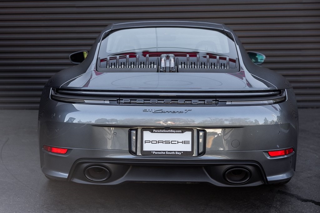 2025 Porsche 911 T photo 10