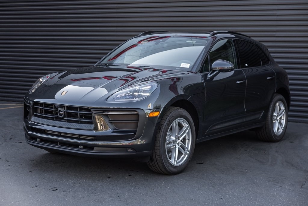 2026 Porsche Macan